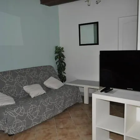 Apartmán Loc T2 Meublee 1 Er Proche *